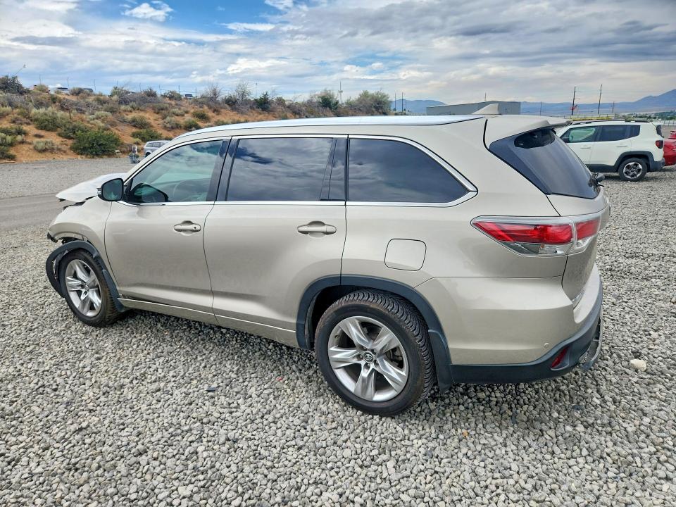 60618796 :رقم المزاد ، 5TDDKRFH8GS339321 vin ، 2016 Toyota Highlander مزاد بيع