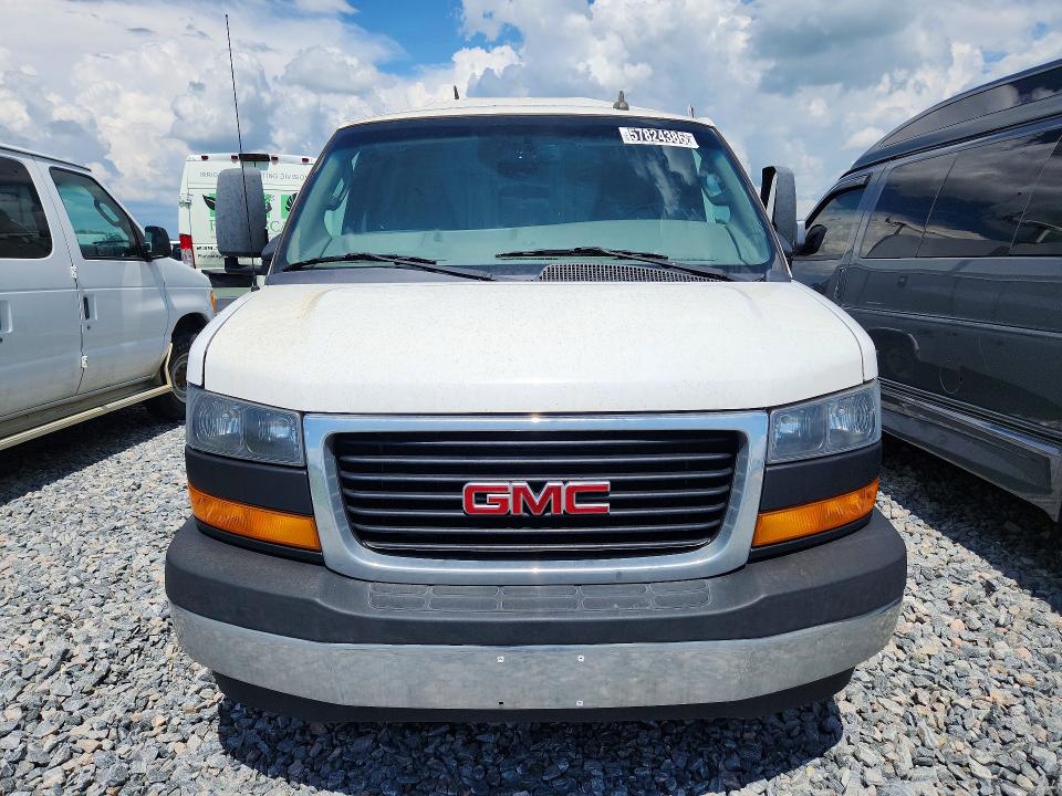 57824386 :رقم المزاد ، 1GD07RF78N1176814 vin ، 2022 Gmc Savana مزاد بيع