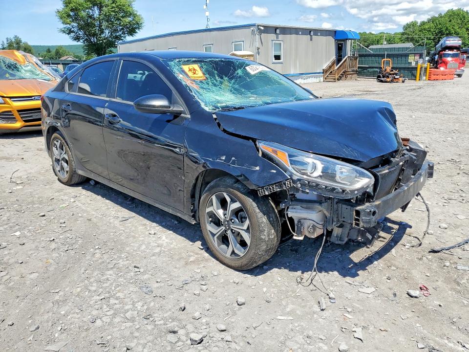 60269096 :رقم المزاد ، 3KPF24AD3ME364519 vin ، 2021 Kia Forte مزاد بيع