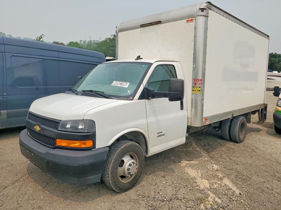 60802396 :رقم المزاد ، 1HA6GUCG9LN010793 vin ، 2020 Chevrolet Express مزاد بيع