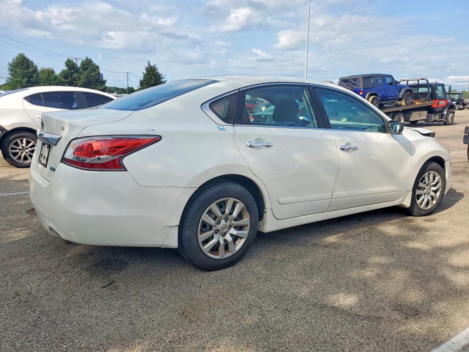 Продажа на аукционе авто 2014 Nissan Altima, vin: 1N4AL3AP9EN356942, номер лота: 61772136