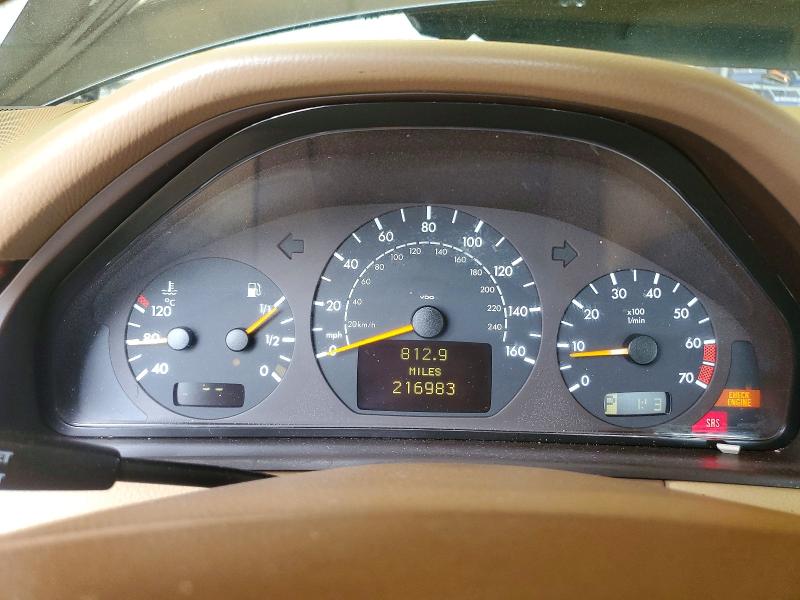 2000 Mercedes-benz E მანქანა იყიდება აუქციონზე, vin: WDBJF65J7YB110226, აუქციონის ნომერი: 61922226
