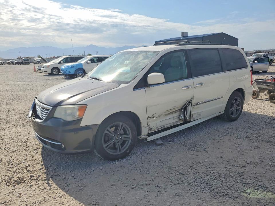 60691776 :رقم المزاد ، 2C4RC1BG0CR138839 vin ، 2012 Chrysler Town & Country مزاد بيع