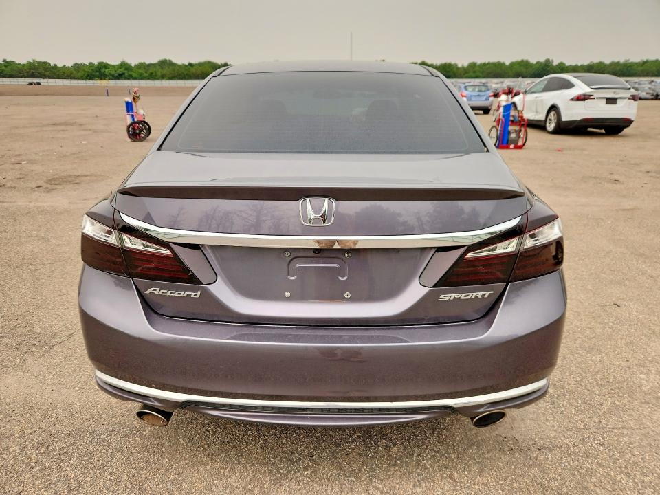 60987576 :رقم المزاد ، 1HGCR2F54HA129352 vin ، 2017 Honda Accord مزاد بيع