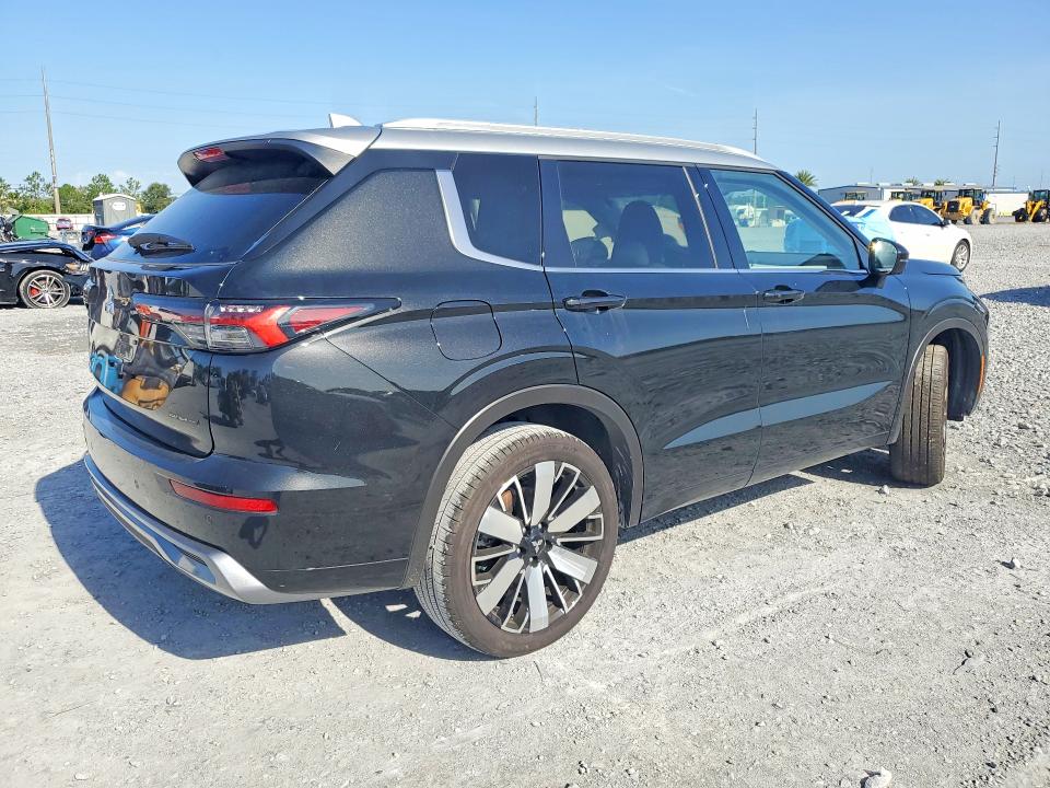 2025 Mitsubishi Outlander მანქანა იყიდება აუქციონზე, vin: JA4J4WA8XSZ025688, აუქციონის ნომერი: 61998656