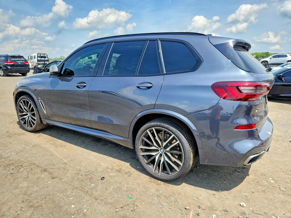 61812486 :رقم المزاد ، 5UXJU4C09M9H27362 vin ، 2021 Bmw X5 مزاد بيع