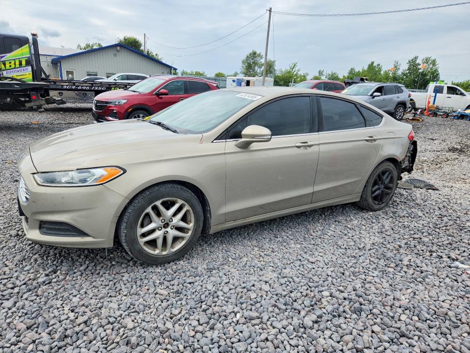 62824586 :رقم المزاد ، 3FA6P0H71GR212140 vin ، 2016 Ford Fusion مزاد بيع