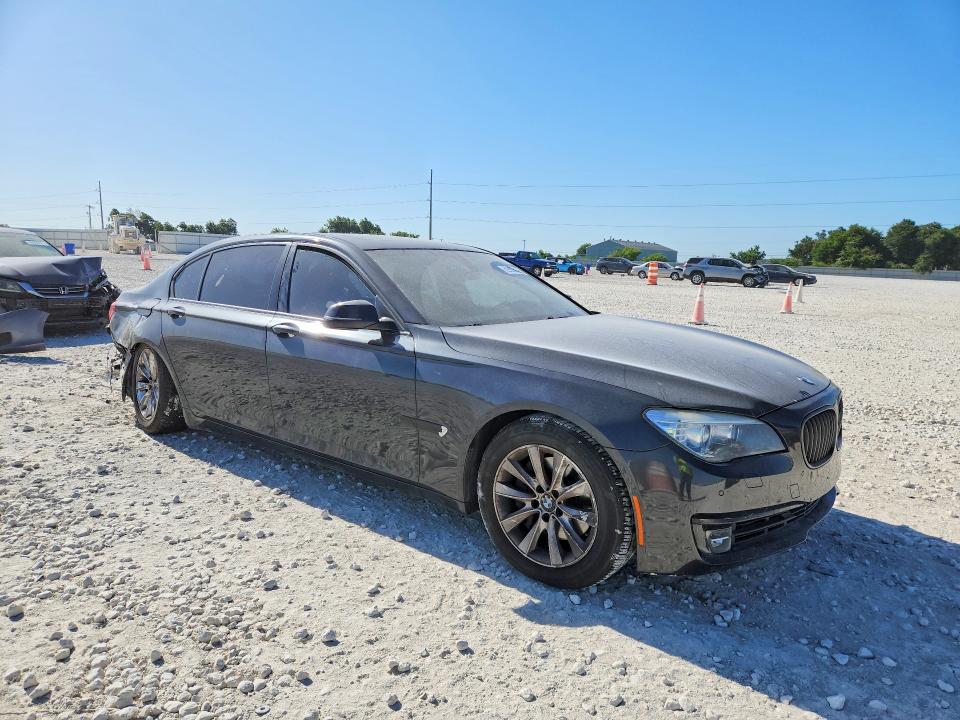 59902866 :رقم المزاد ، WBAYF4C55ED281743 vin ، 2014 Bmw 740 مزاد بيع