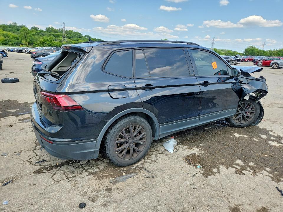 2021 Volkswagen Tiguan მანქანა იყიდება აუქციონზე, vin: 3VV2B7AX3MM077537, აუქციონის ნომერი: 62524566