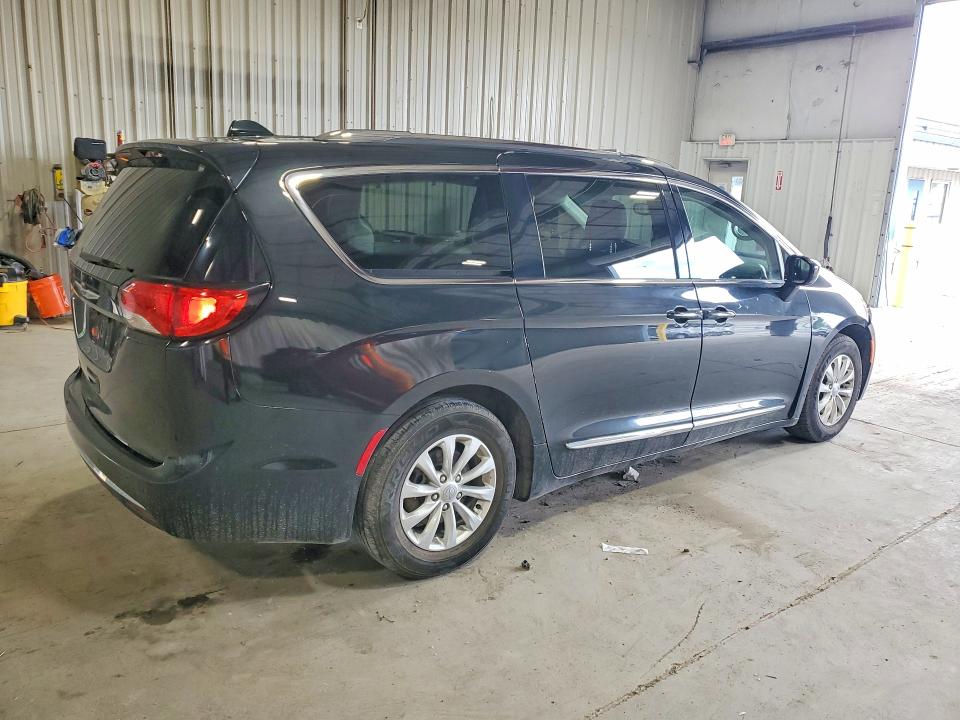 2019 Chrysler Pacifica მანქანა იყიდება აუქციონზე, vin: 2C4RC1BG4KR737886, აუქციონის ნომერი: 60190486