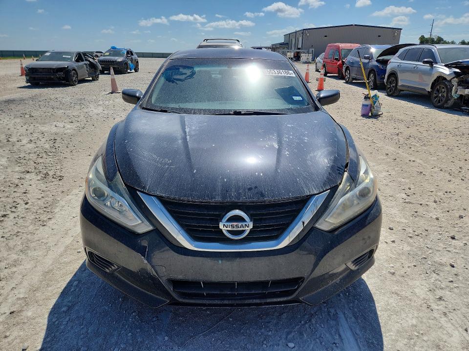 Продаж на аукціоні авто 2018 Nissan Altima, vin: 1N4AL3APXJC270951, номер лоту: 59336186