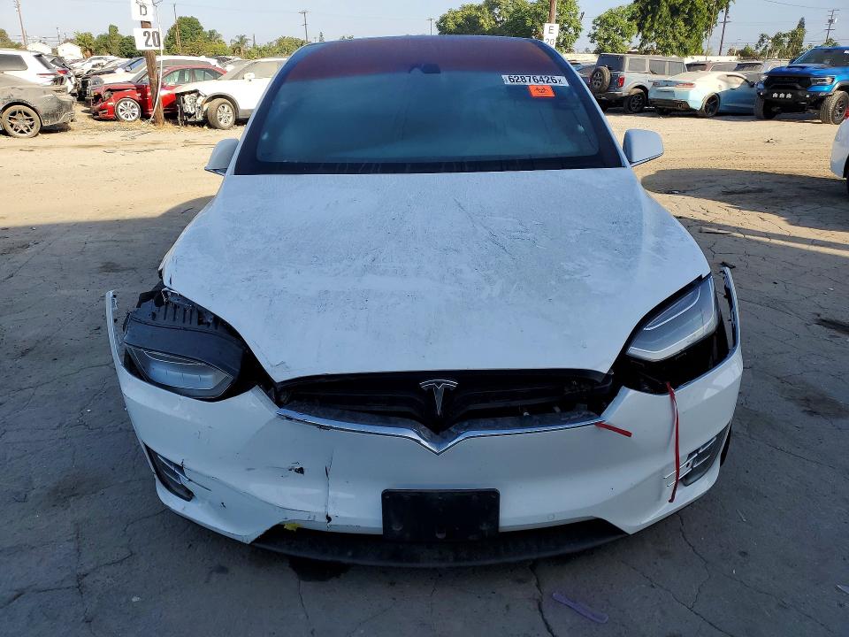 Продажа на аукционе авто 2016 Tesla Model X, vin: 5YJXCBE28GF015286, номер лота: 62876426