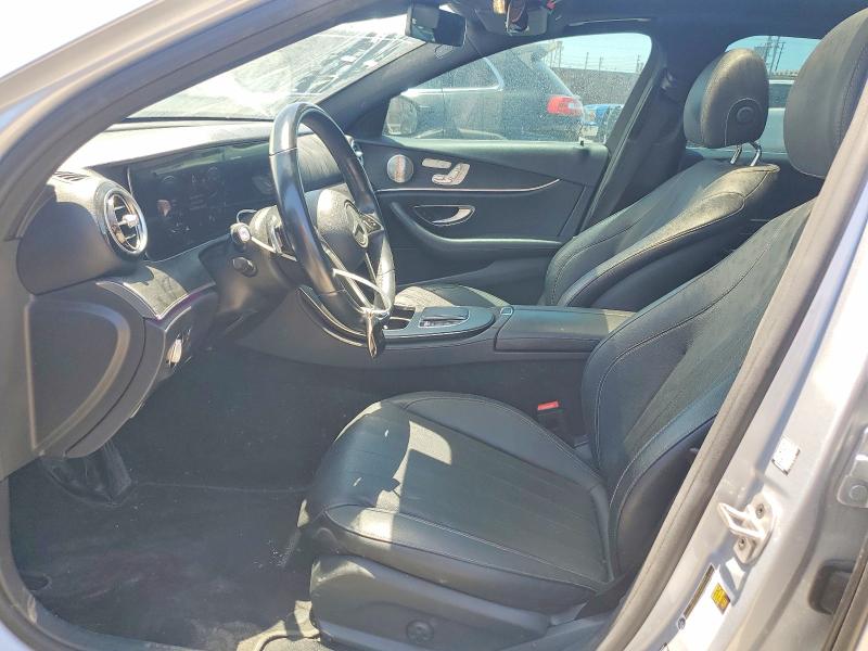 61029526 :رقم المزاد ، W1KZF8EB5NB020387 vin ، 2022 Mercedes-benz E مزاد بيع