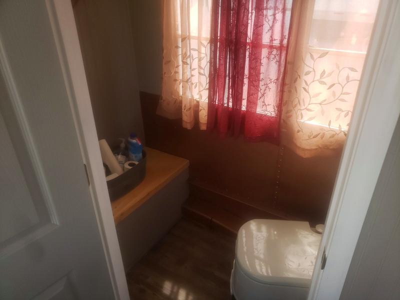 61169596 :رقم المزاد ، 1HVBJABN7YA928263 vin ، 2000 International 3000 مزاد بيع