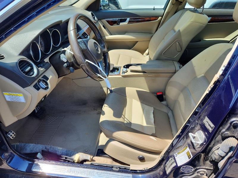 2014 Mercedes-benz C მანქანა იყიდება აუქციონზე, vin: WDDGF8AB0EG193167, აუქციონის ნომერი: 62704556