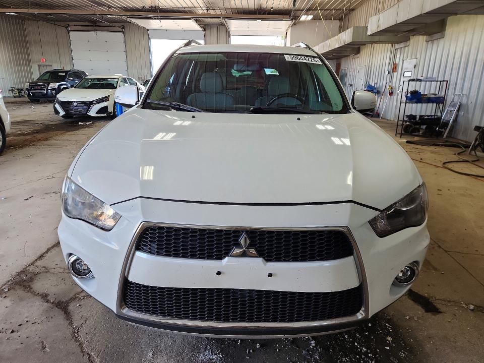 2012 Mitsubishi Outlander მანქანა იყიდება აუქციონზე, vin: JA4AS3AW5CU008055, აუქციონის ნომერი: 59644226