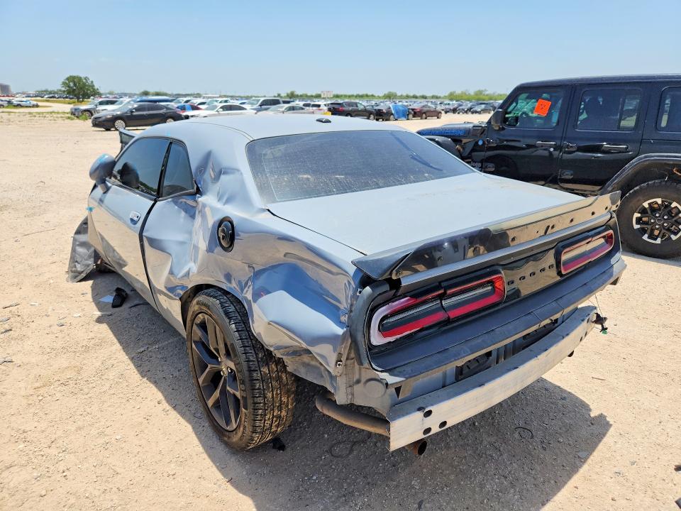 Продаж на аукціоні авто 2022 Dodge Challenger, vin: 2C3CDZAG6NH128560, номер лоту: 61400176