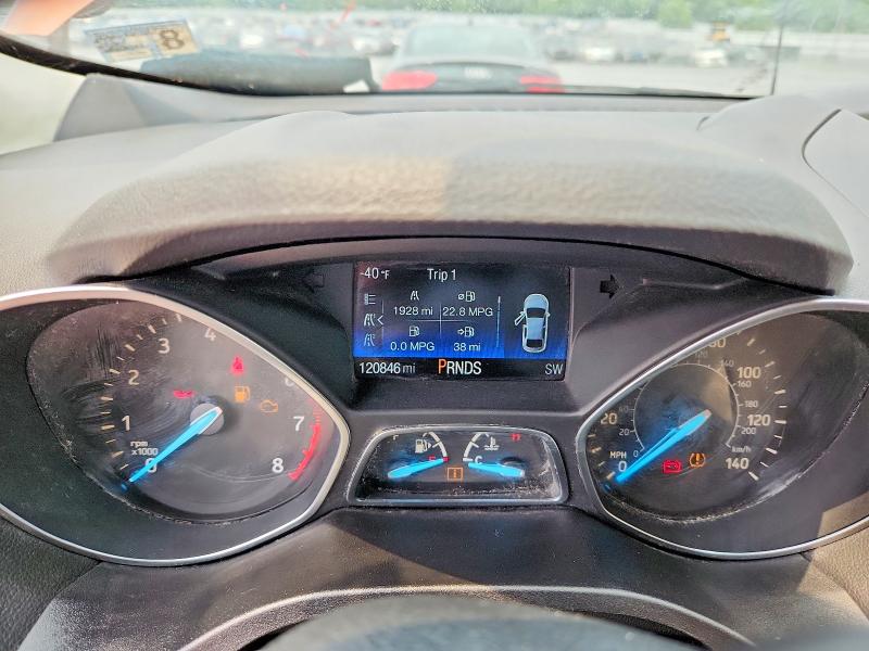 61243136 :رقم المزاد ، 1FMCU9GD2HUD91831 vin ، 2017 Ford Escape مزاد بيع
