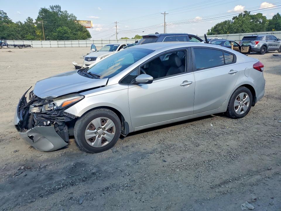 59581686 :رقم المزاد ، 3KPFK4A72HE029378 vin ، 2017 Kia Forte مزاد بيع