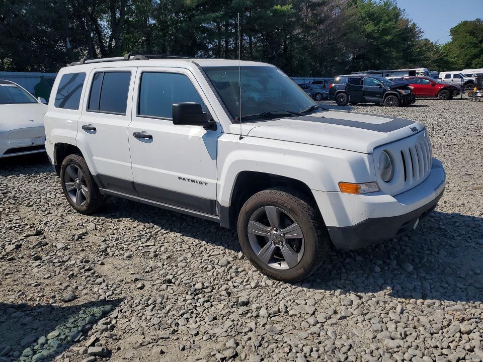 62143376 :رقم المزاد ، 1C4NJPBA5HD131799 vin ، 2017 Jeep Patriot مزاد بيع
