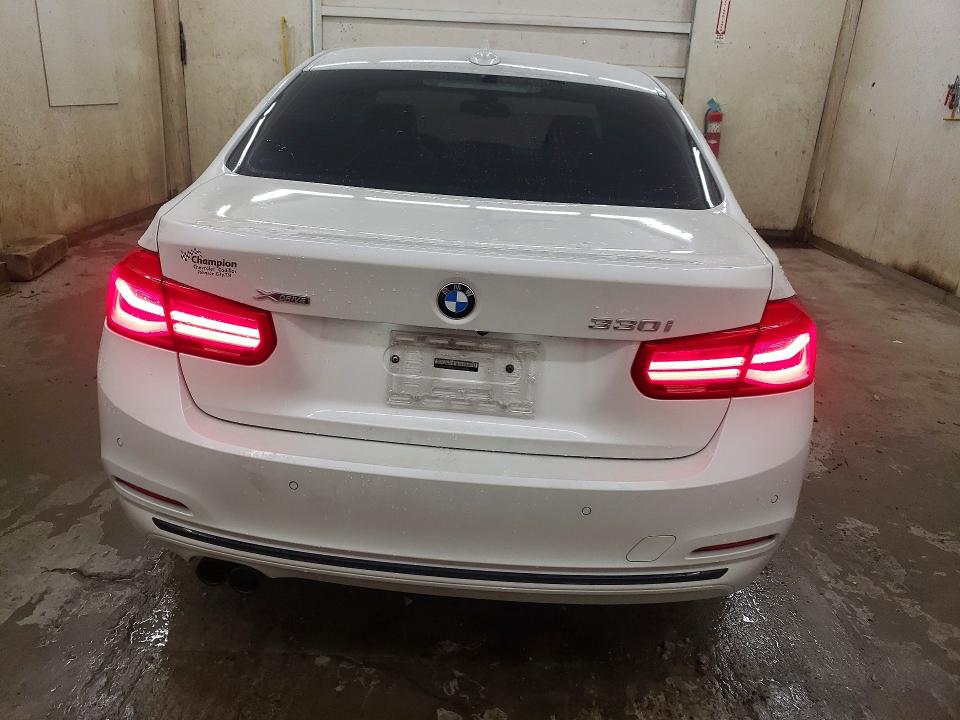Продаж на аукціоні авто 2017 Bmw 330, vin: WBA8D9G37HNU63664, номер лоту: 60371216