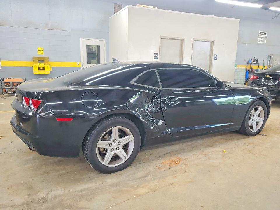 61527706 :رقم المزاد ، 2G1FB1EDXB9144730 vin ، 2011 Chevrolet Camaro مزاد بيع