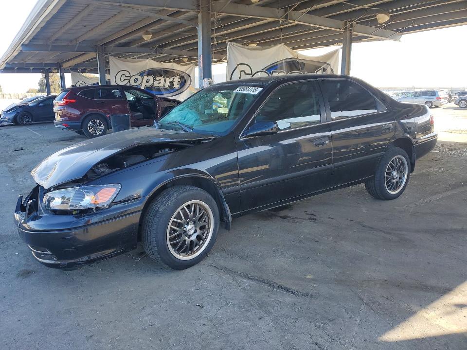 2001 Toyota Camry მანქანა იყიდება აუქციონზე, vin: 4T1BG22K01U102645, აუქციონის ნომერი: 58984376
