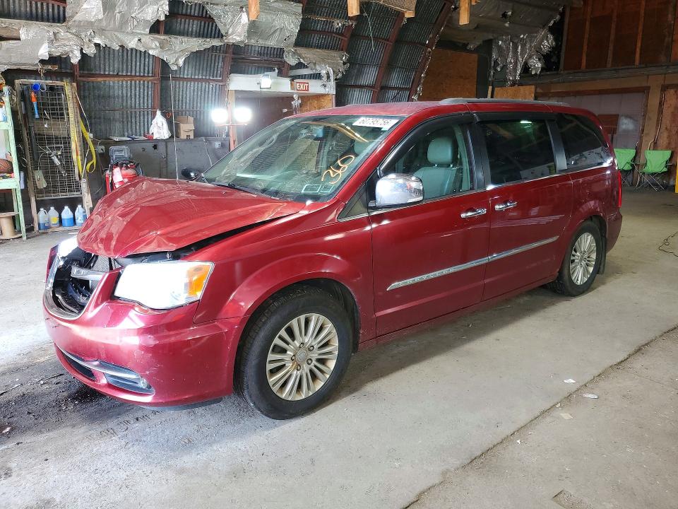 60795756 :رقم المزاد ، 2C4RC1CG5DR801760 vin ، 2013 Chrysler Town & Country مزاد بيع