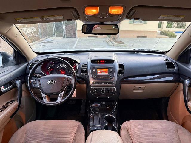 Продажа на аукционе авто 2014 Kia Sorento, vin: 5XYKTDA60EG541805, номер лота: 61613936