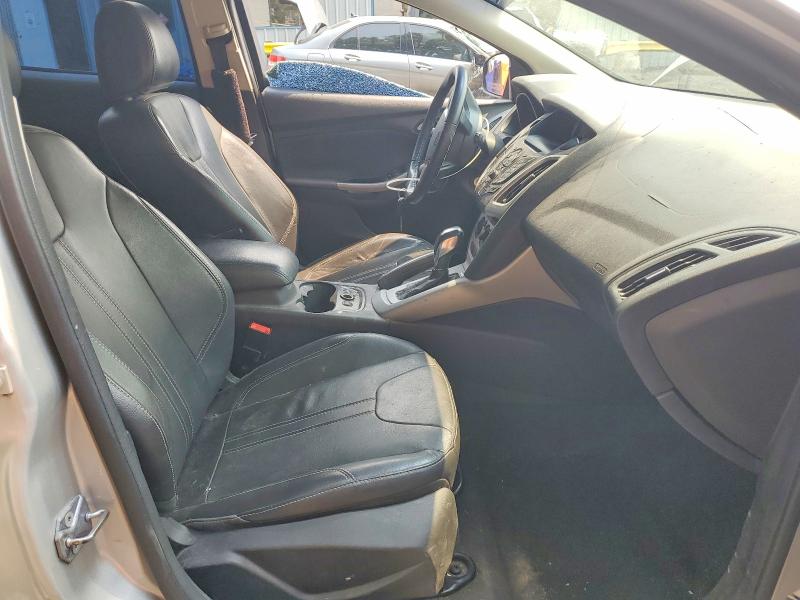 61817116 :رقم المزاد ، 1FADP3K27EL132679 vin ، 2014 Ford Focus مزاد بيع