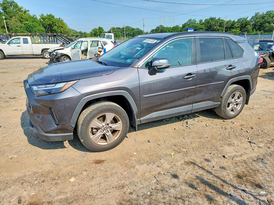 60961486 :رقم المزاد ، 2T3W1RFV0NC192023 vin ، 2022 Toyota Rav4 مزاد بيع