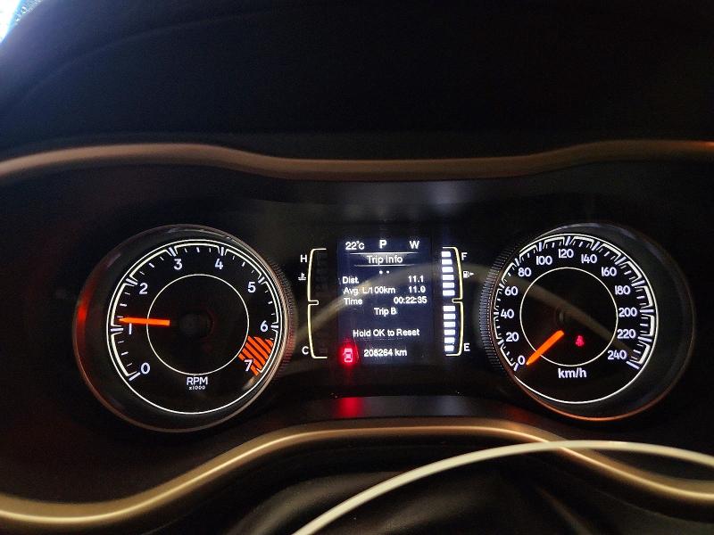 62757736 :رقم المزاد ، 1C4PJMCB1EW120555 vin ، 2014 Jeep Cherokee مزاد بيع