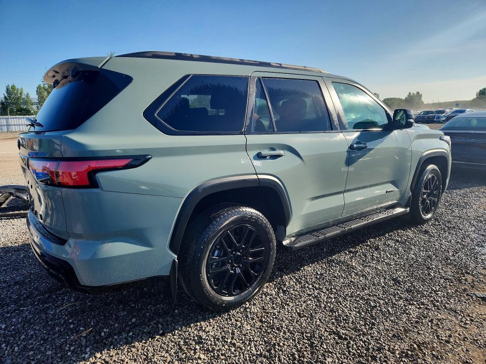 Продажа на аукционе авто 2024 Toyota Sequoia, vin: 7SVAAABA3RX027748, номер лота: 95134175