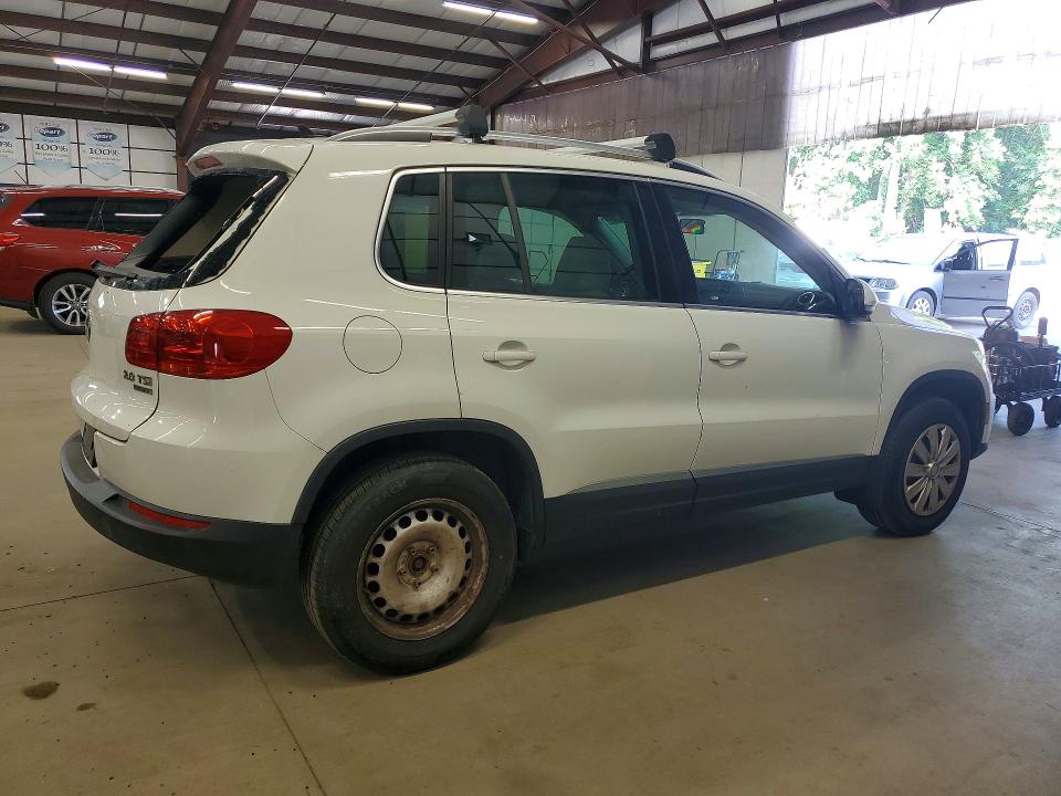 Продажа на аукционе авто 2012 Volkswagen Tiguan, vin: WVGBV7AX2CW607397, номер лота: 62918726