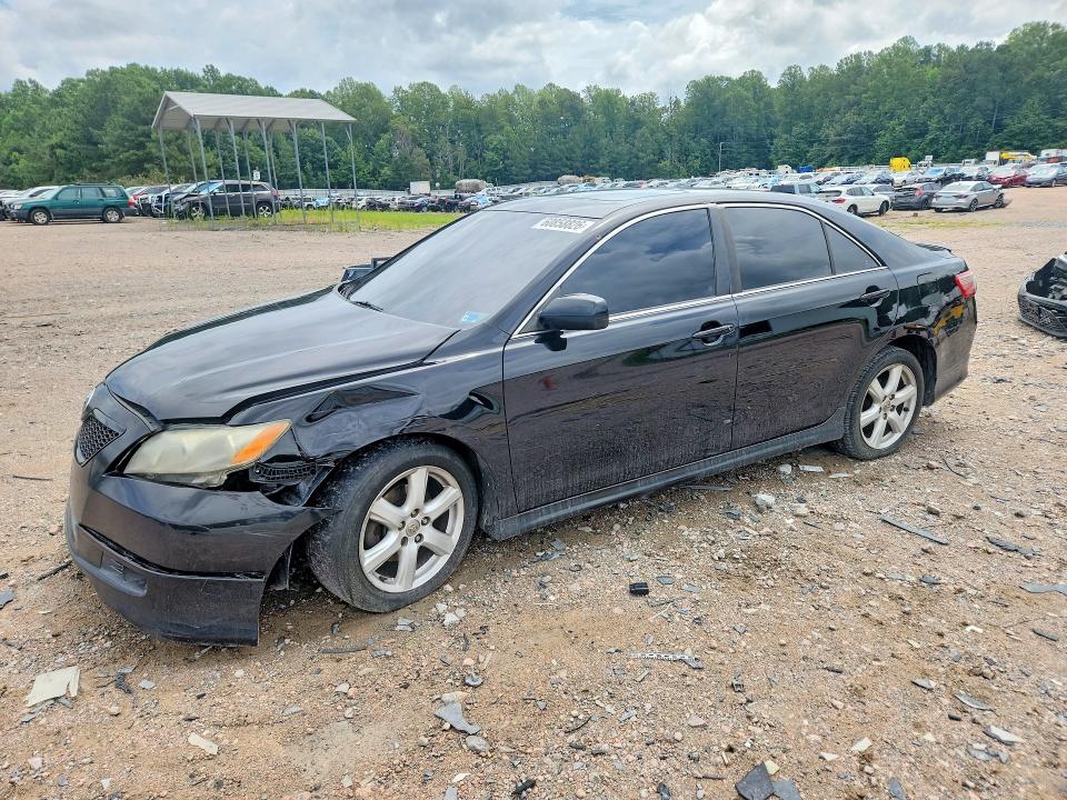 60858826 :رقم المزاد ، 4T1BE46K17U005698 vin ، 2007 Toyota Camry مزاد بيع