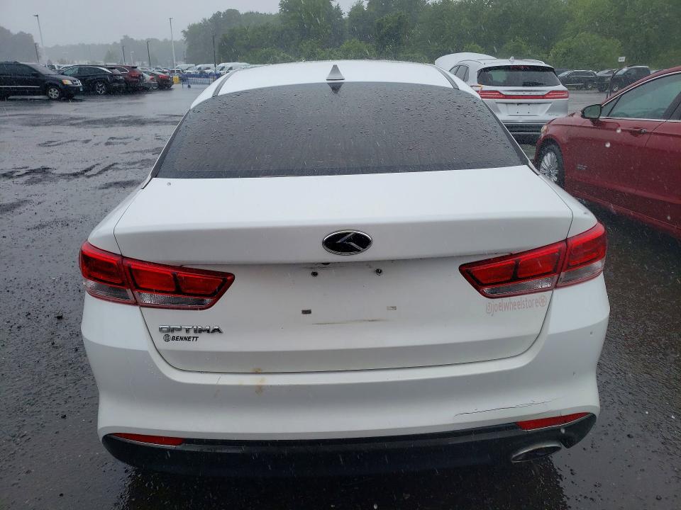 Продажа на аукционе авто 2017 Kia Optima, vin: 5XXGT4L39HG123177, номер лота: 63285396