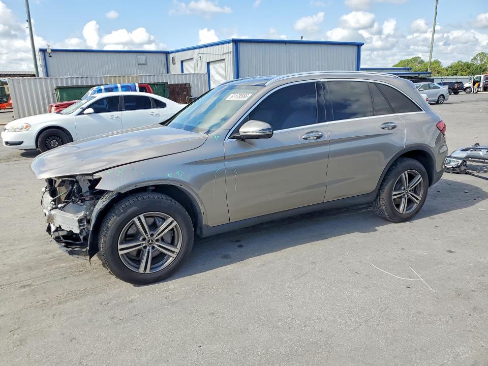 61178566 :رقم المزاد ، WDC0G8DB3LF725884 vin ، 2020 Mercedes-benz Glc مزاد بيع
