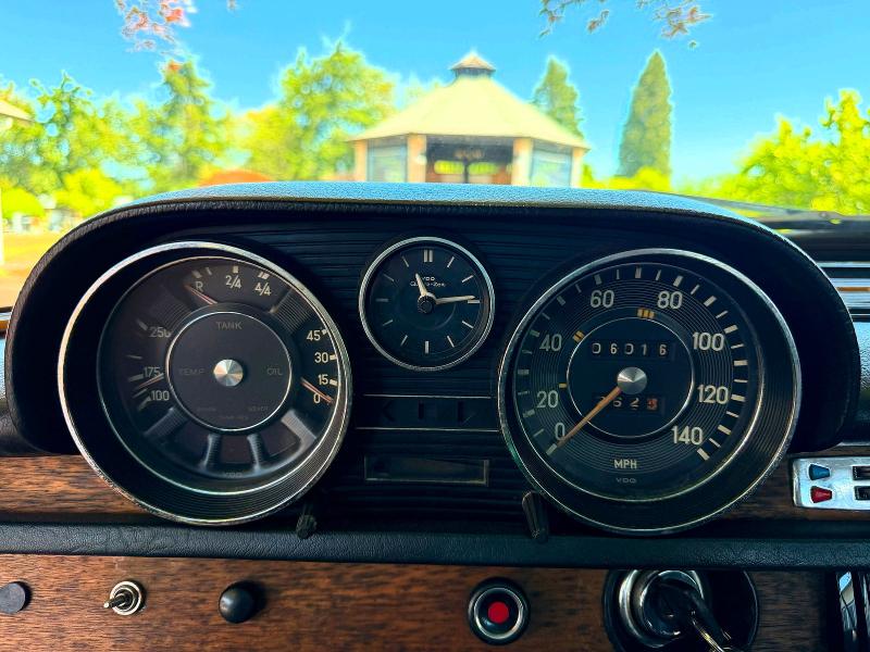 62162956 :رقم المزاد ، 10801612012182 vin ، 1968 Mercedes-benz 280s مزاد بيع