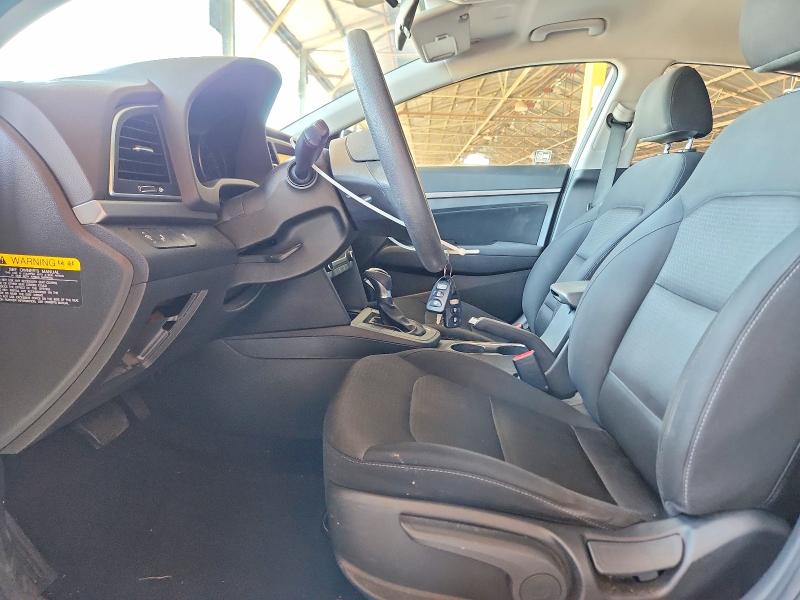 59614256 :رقم المزاد ، 5NPD84LF4JH258043 vin ، 2018 Hyundai Elantra مزاد بيع