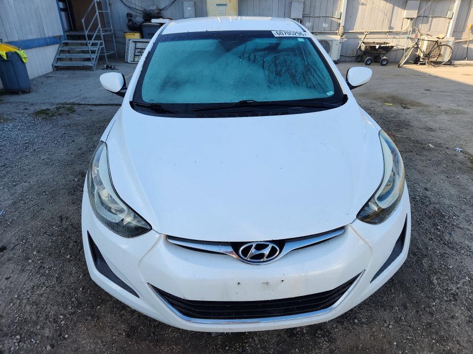 60705296 :رقم المزاد ، 5NPDH4AE8FH609893 vin ، 2015 Hyundai Elantra مزاد بيع