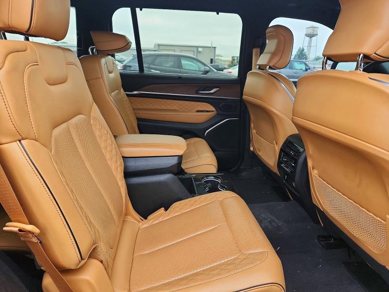 61947156 :رقم المزاد ، 1C4RJKEG2M8107998 vin ، 2021 Jeep Grand Cherokee مزاد بيع