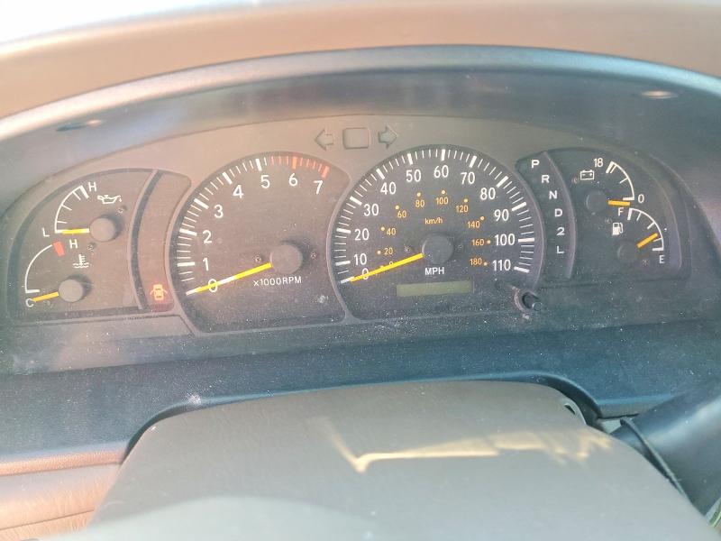 59230186 :رقم المزاد ، 5TBRT3817YS118223 vin ، 2000 Toyota Tundra مزاد بيع