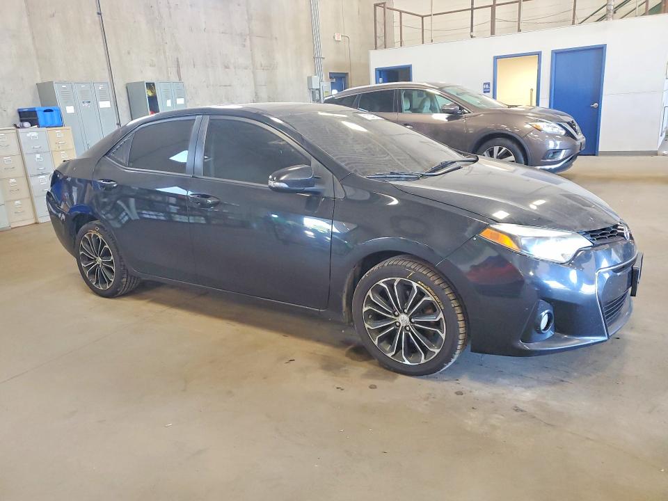 61162426 :رقم المزاد ، 5YFBURHE1EP025388 vin ، 2014 Toyota Corolla مزاد بيع