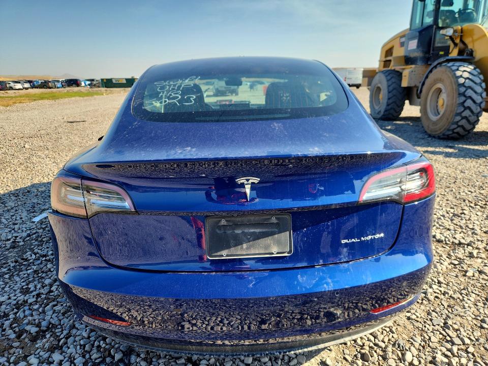 63252796 :رقم المزاد ، 5YJ3E1EB7KF465023 vin ، 2019 Tesla Model 3 مزاد بيع