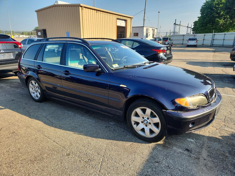 63349476 :رقم المزاد ، WBAEP33453PF02953 vin ، 2003 Bmw 325 مزاد بيع