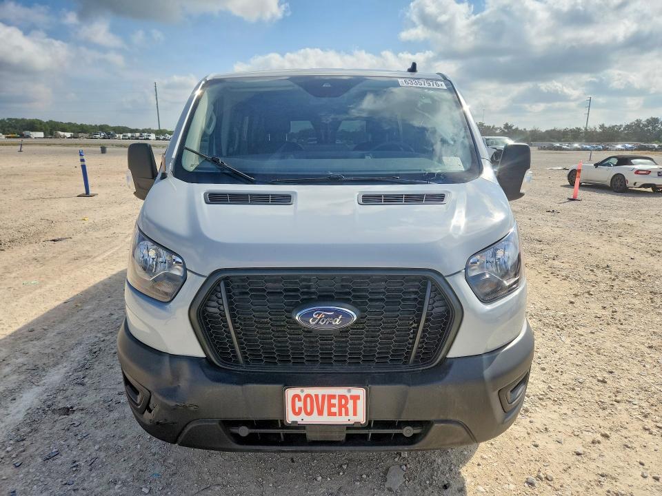 63357976 :رقم المزاد ، 1FTBR1Y88PKA21644 vin ، 2023 Ford Transit مزاد بيع