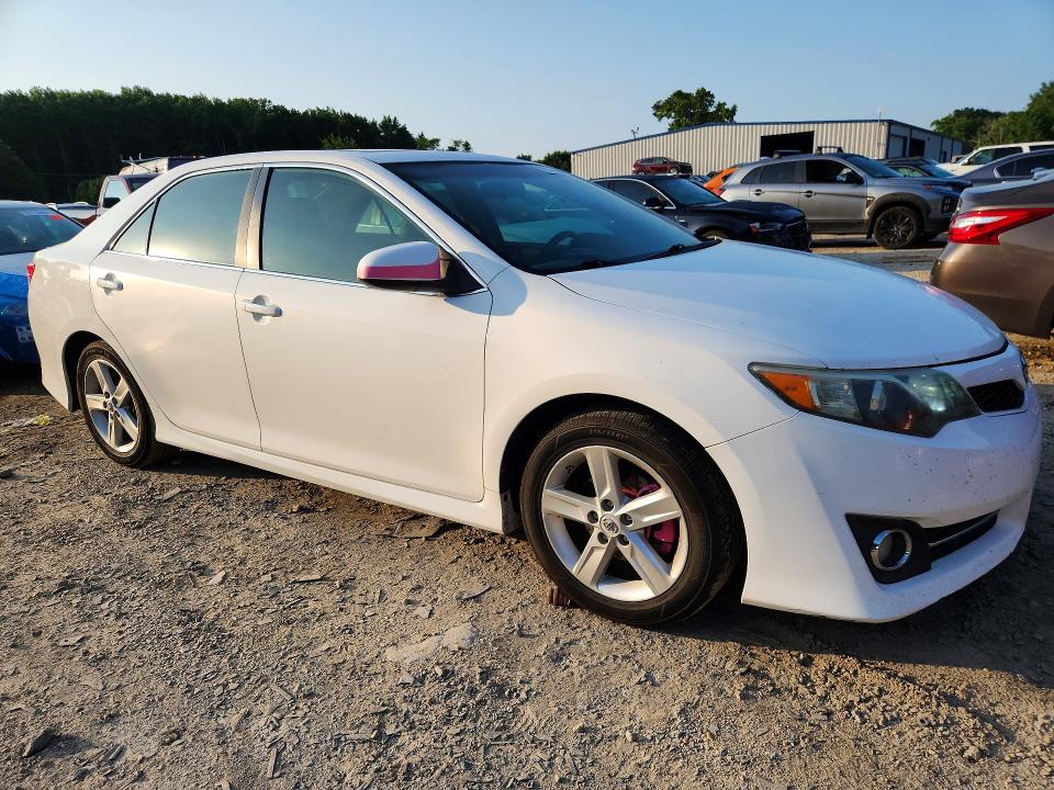 2013 Toyota Camry მანქანა იყიდება აუქციონზე, vin: 4T1BF1FK2DU652392, აუქციონის ნომერი: 59541396