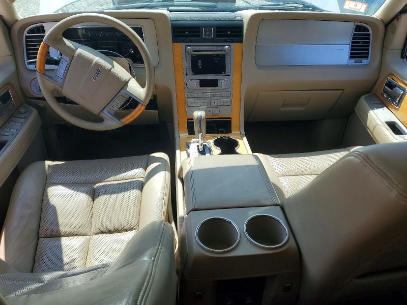 Продаж на аукціоні авто 2010 Lincoln Navigator, vin: 5LMJJ2J5XAEJ09229, номер лоту: 62286046