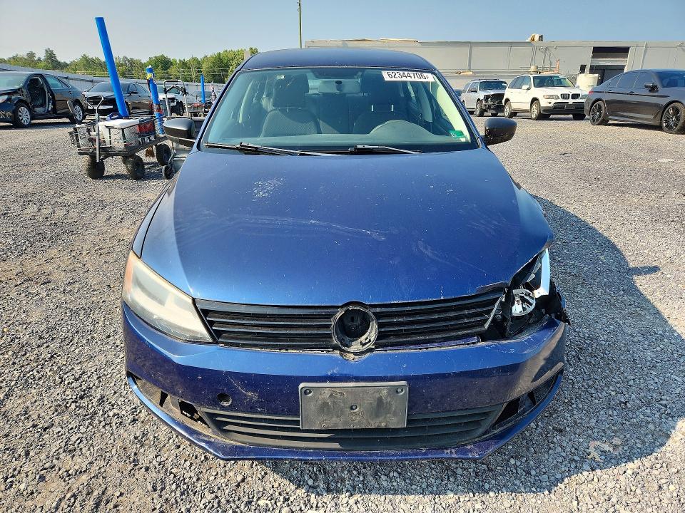 62344706 :رقم المزاد ، 3VW1K7AJ9DM287837 vin ، 2013 Volkswagen Jetta مزاد بيع