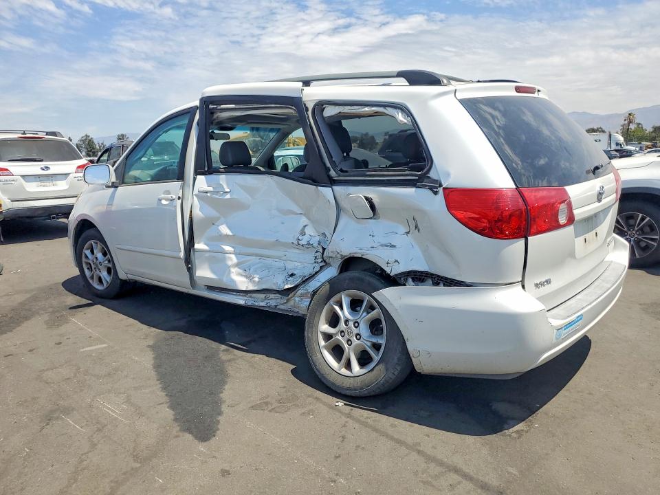 Продажа на аукционе авто 2006 Toyota Sienna, vin: 5TDZA22CX6S536094, номер лота: 61408456